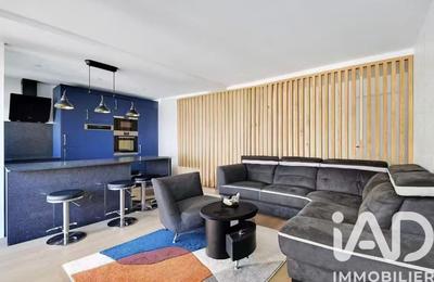 Appartement - 89 m² - 4 pièces