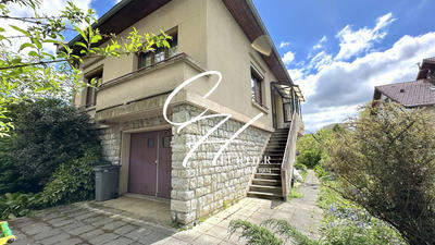 Maison - 85 m² - 6 pièces