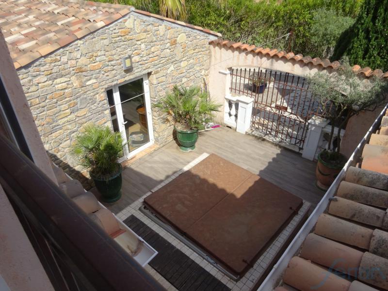 Villa - 280 m² - 6 pièces