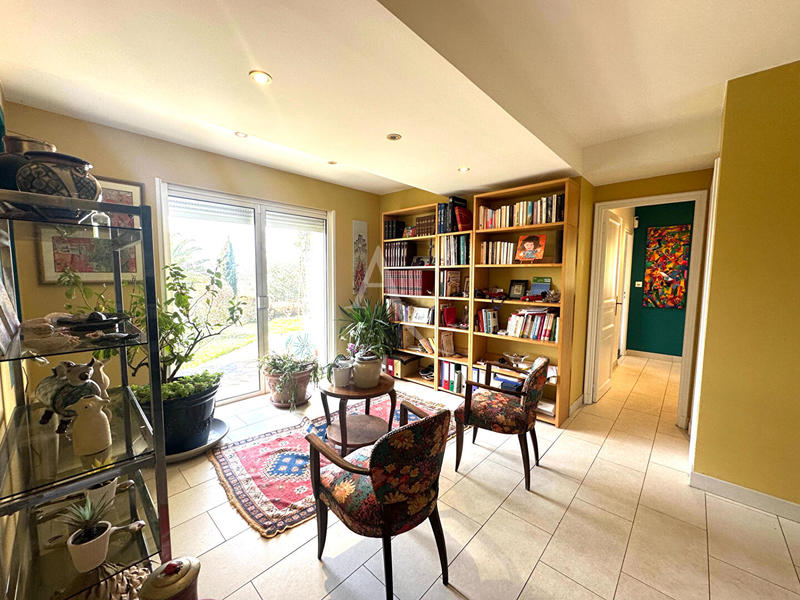 Maison - 194 m² - 5 pièces