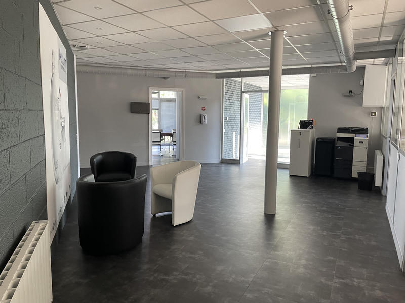 Local commercial - 300 m²