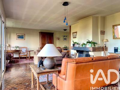 Maison - 230 m² - 10 pièces