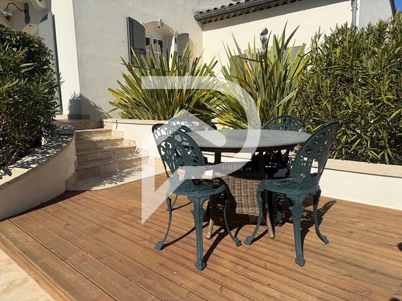 Villa - 200 m² - 5 pièces