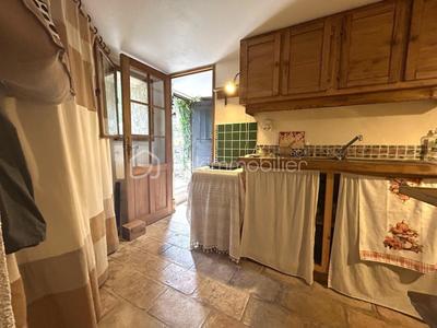 Maison de village - 80 m² - 3 pièces