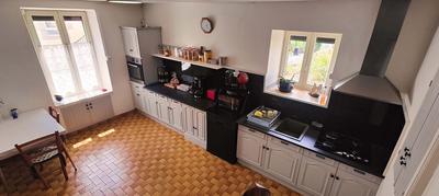 Maison - 96 m² - 4 pièces