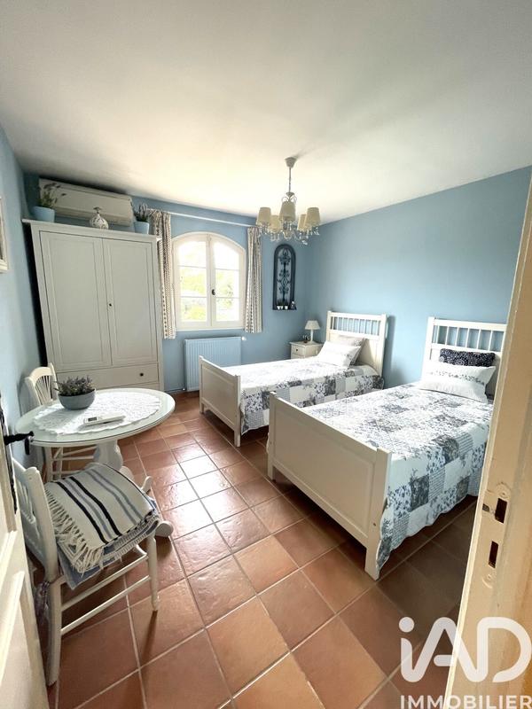 Maison - 170 m² - 7 pièces