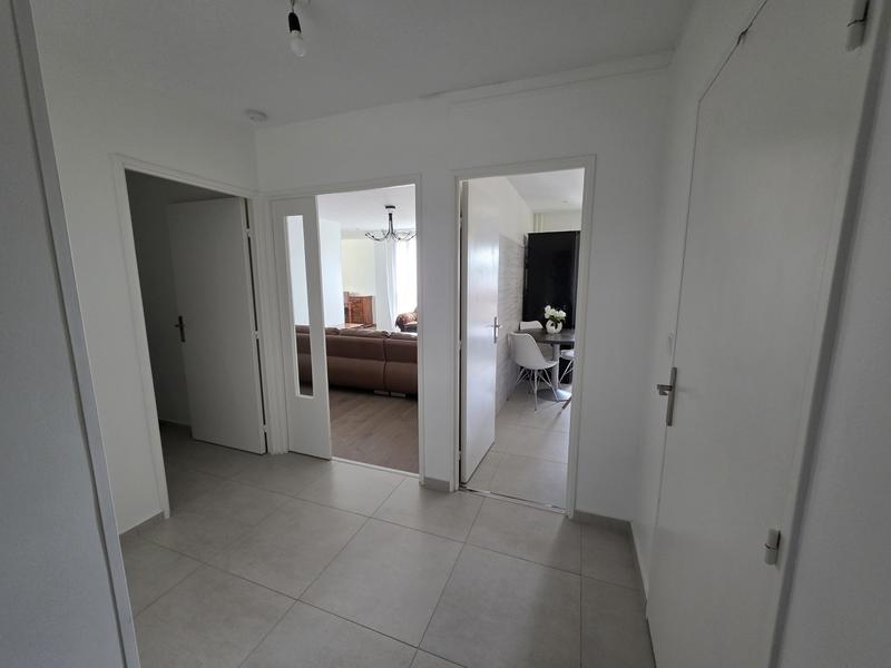 Appartement - 82 m² - 4 pièces