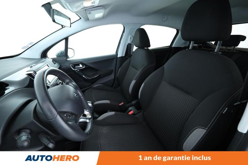Peugeot 208 1.2 PureTech Style 5p 82 ch