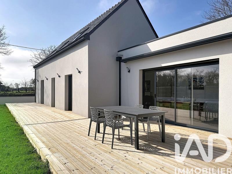 Maison - 146 m² - 6 pièces