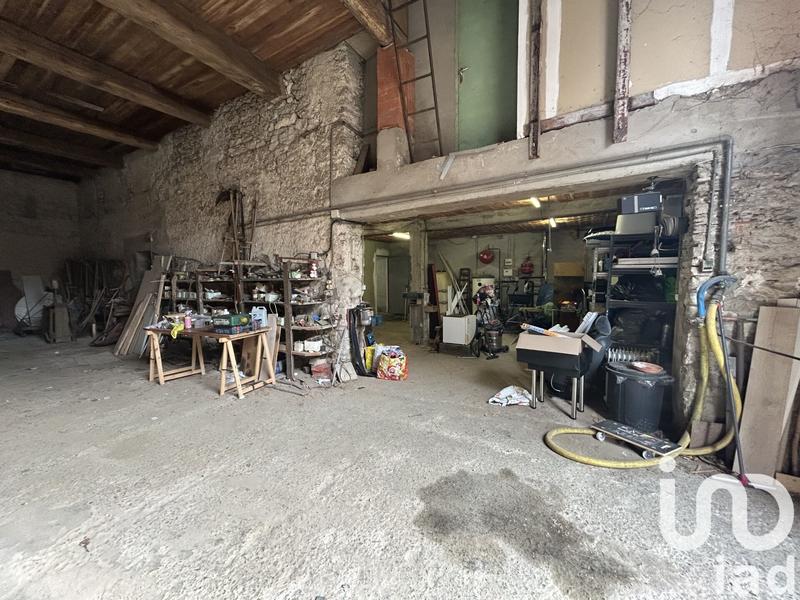 Maison de village - 339 m² - 10 pièces