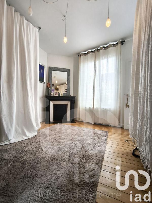 Maison de ville - 200 m² - 10 pièces