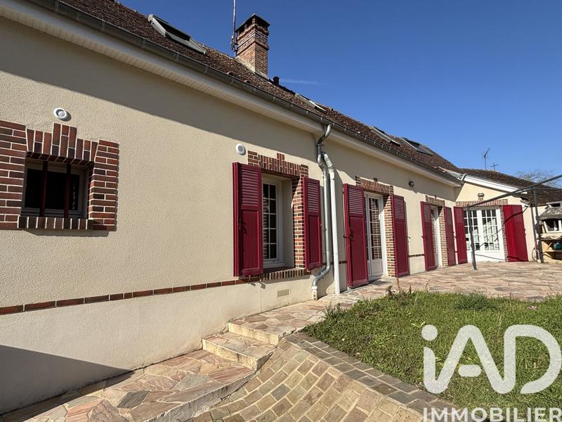 Maison - 115 m² - 6 pièces