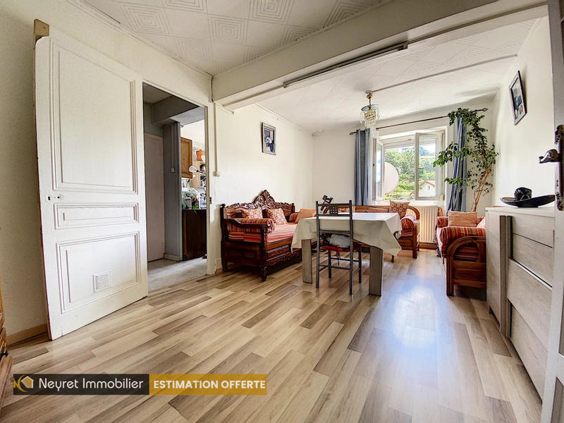 Appartement - 130 m² - 6 pièces