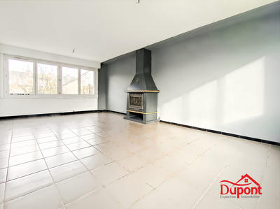 Maison - 92 m² - 5 pièces