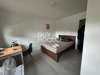 Maison - 320 m² - 15 pièces