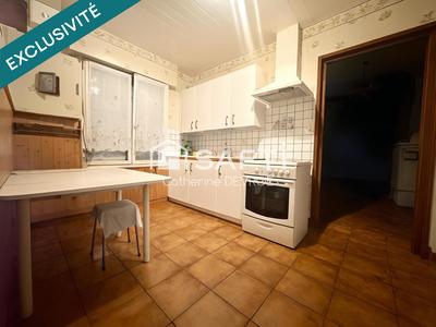 Maison - 107 m² - 5 pièces