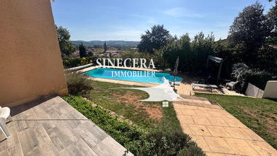 Villa - 198 m² - 10 pièces