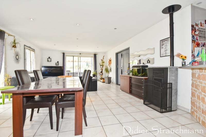 Maison - 167 m² - 6 pièces