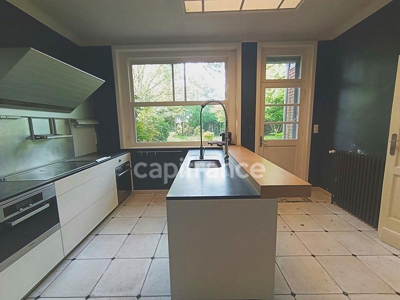 Maison bourgeoise - 330 m² - 10 pièces