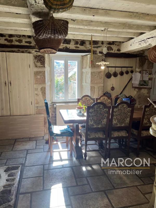 Maison - 128 m² - 4 pièces