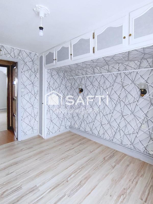 Maison - 87 m² - 5 pièces