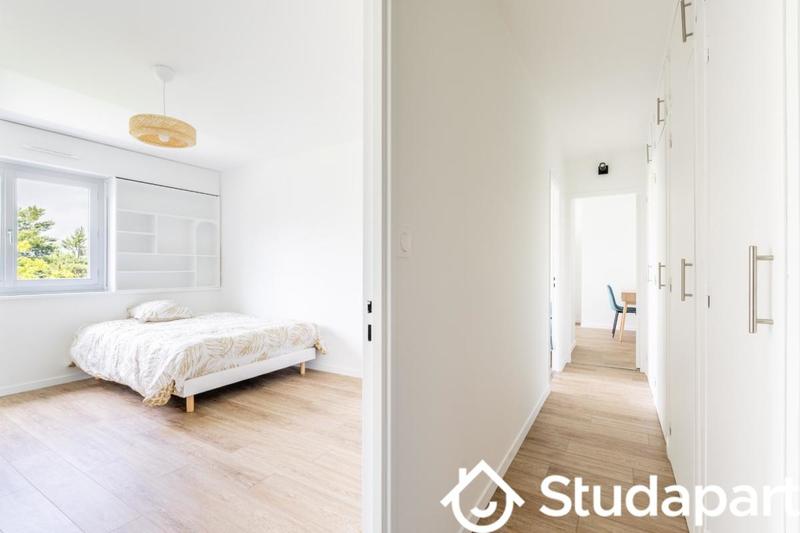 Chambre - 10 m² - 1 pièce