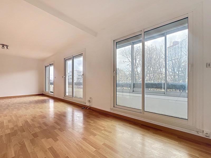 Appartement - 87 m² - 5 pièces