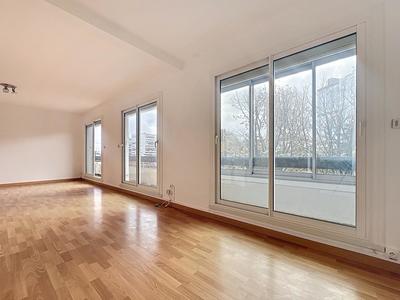 Appartement - 87 m² - 5 pièces