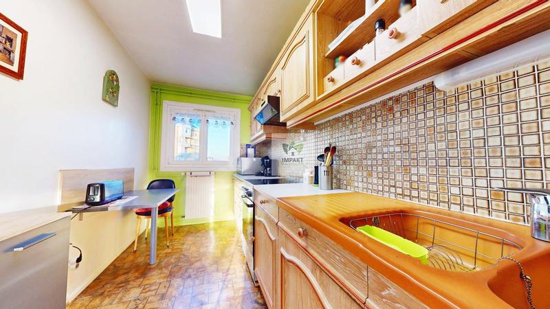 Appartement - 76 m² - 4 pièces