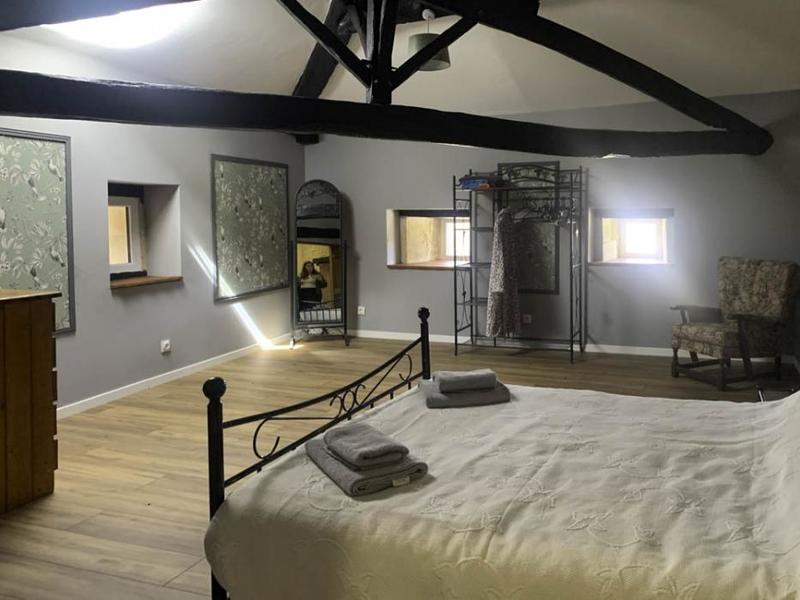 Maison - 439 m² - 8 pièces