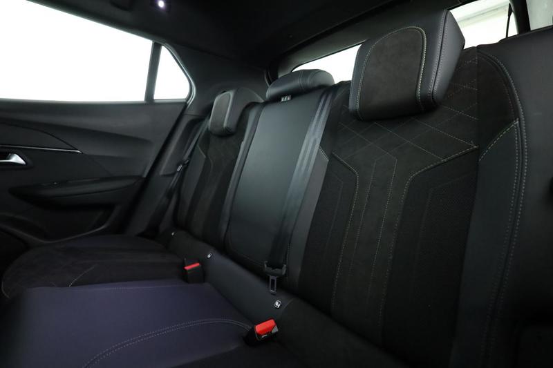 Peugeot 2008 1.5 Blue-HDi Gt Pack Eat8 131 ch