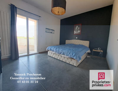 Maison - 212 m² - 6 pièces