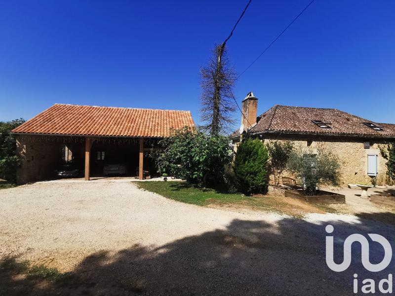 Maison de campagne - 200 m² - 8 pièces