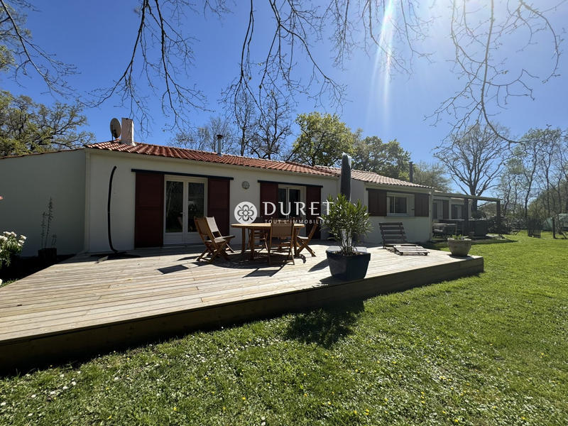 Maison - 179 m² - 5 pièces