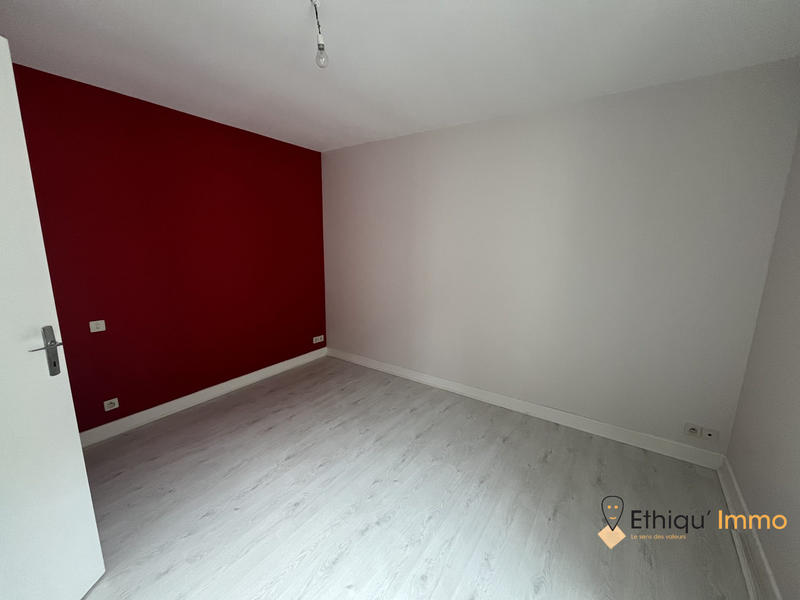 Maison - 314 m² - 10 pièces