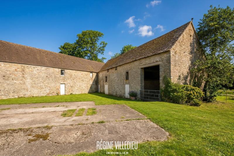 Maison - 143 m² - 6 pièces