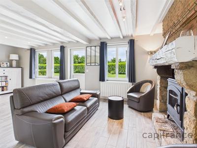 Maison - 188 m² - 9 pièces