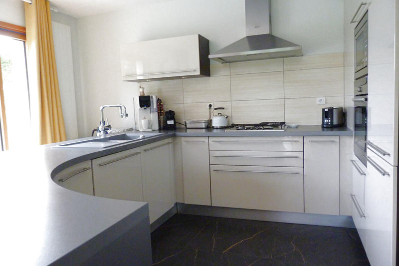 Maison - 163 m² - 7 pièces