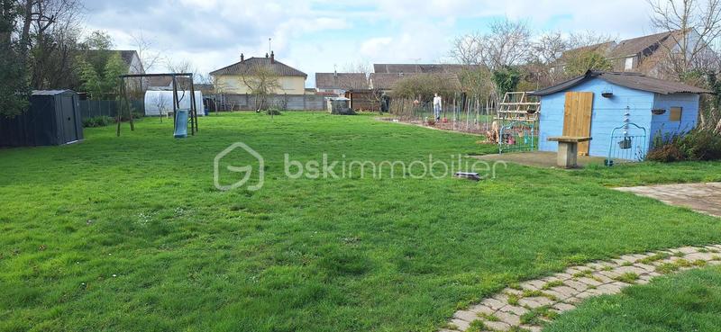 Maison traditionnelle - 100 m² - 6 pièces