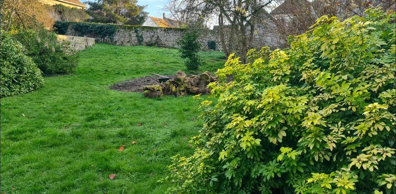 Maison - 210 m² - 6 pièces