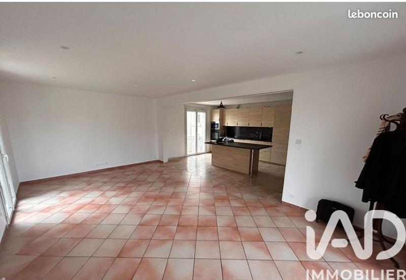 Appartement - 85 m² - 4 pièces