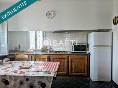 Maison - 157 m² - 8 pièces