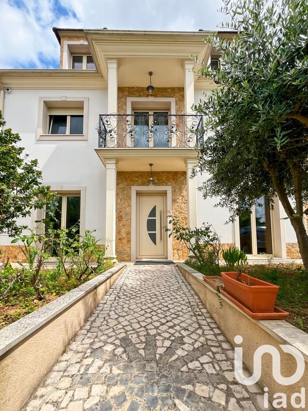 Maison - 168 m² - 6 pièces