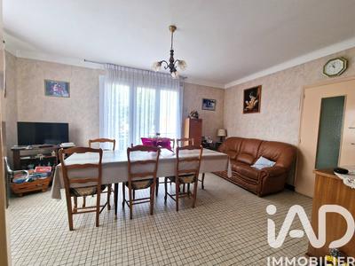 Maison - 107 m² - 5 pièces