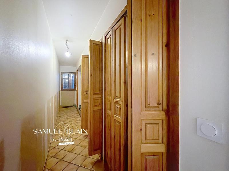 Maison - 138 m² - 6 pièces