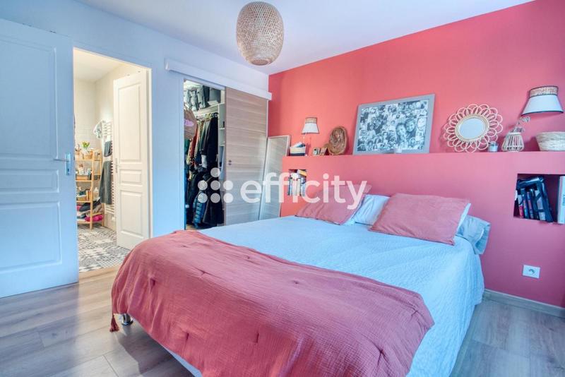 Villa - 100 m² - 4 pièces