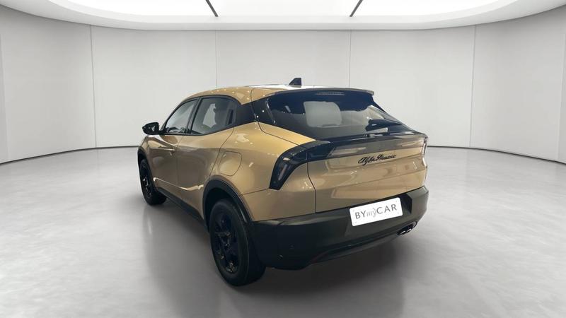 Alfa Romeo Junior 1.2 Ibrida 145 ch eDCT6 Techno