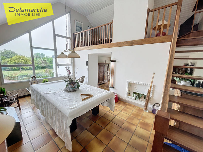 Maison - 183 m² - 6 pièces