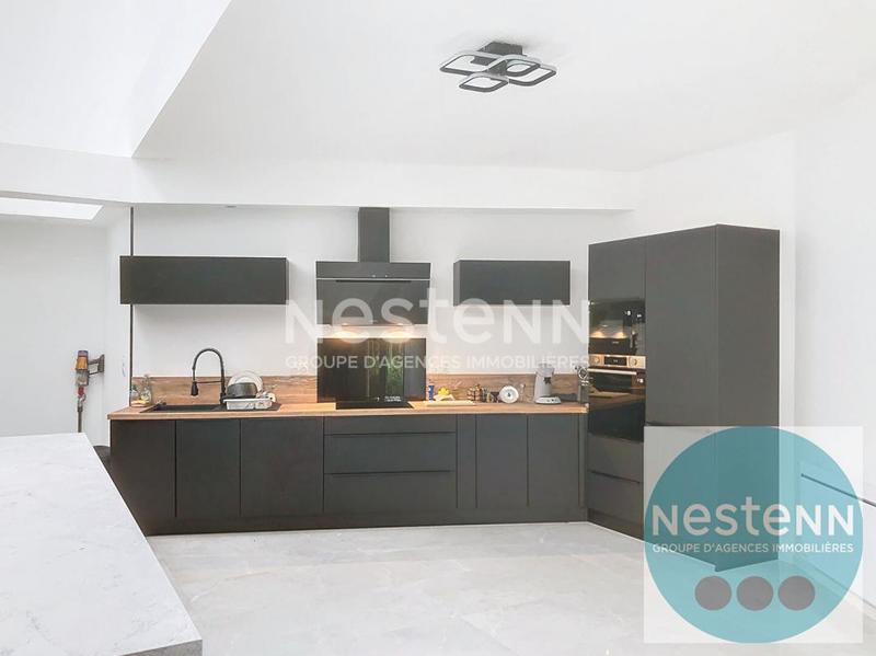 Loft - 366 m² - 6 pièces