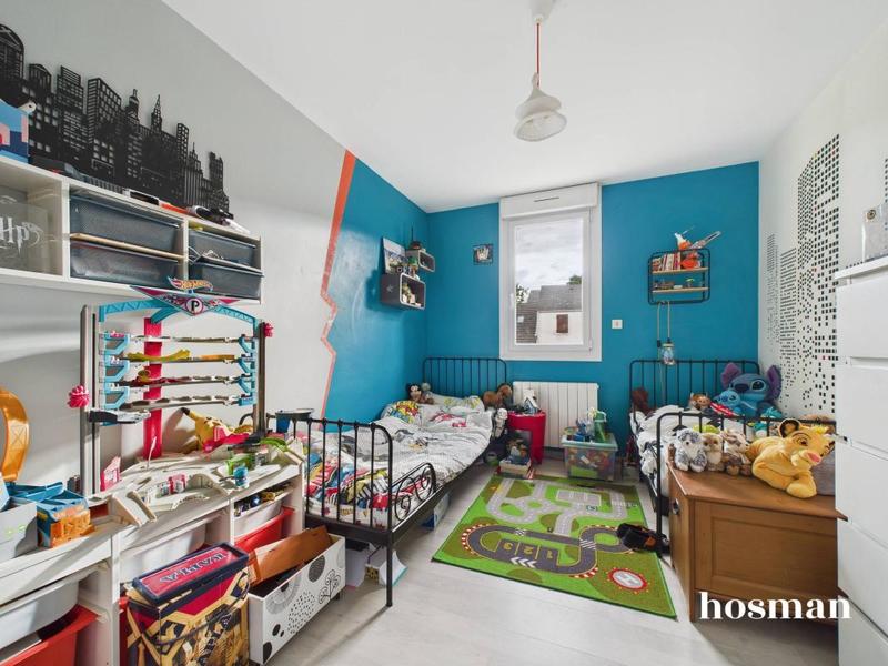 Maison - 137 m² - 5 pièces